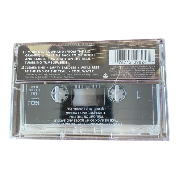 Vintage 1996 cassette tape Bing Crosby My Favorite Country Songs excellent cond - Picture 3 of 5